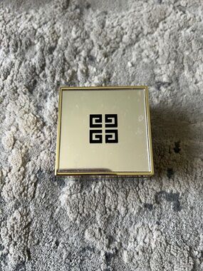 Givenchy Prisme Libre Highlighter (Organza, color 10)